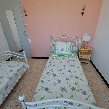 Proche De L Ardeche 펜션 *